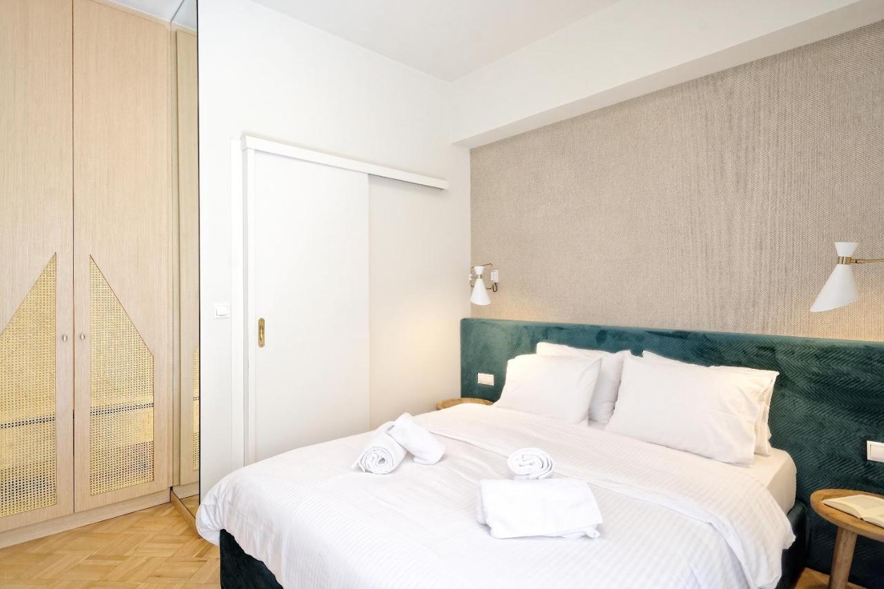 The Fancy Philosopher Apartment Atene Esterno foto